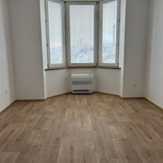 Pronájem bytu 4+1 88 m² Znojmo, Vídeňská třída