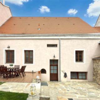 Prodej rodinného domu 330 m² Znojmo, Horní Česká