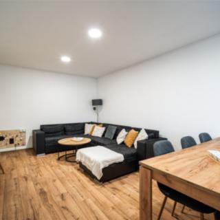 Prodej bytu 3+1 70 m² Hodonice, Školní