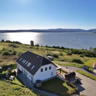 Prodej bytu 1+kk, garsoniery 32 m² Frymburk