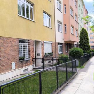 Pronájem bytu 2+1 65 m² Brno