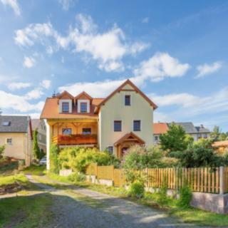 Prodej rodinného domu 240 m² Kyselka Nová