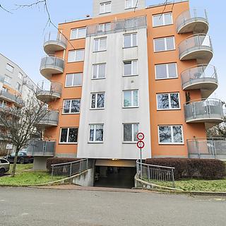 Pronájem bytu 2+kk 48 m² Praha Záběhlice, Ve slatinách