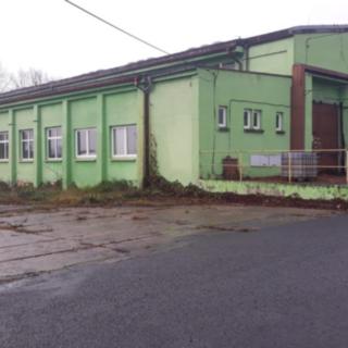Pronájem výrobního objektu 1082 m² Vroutek