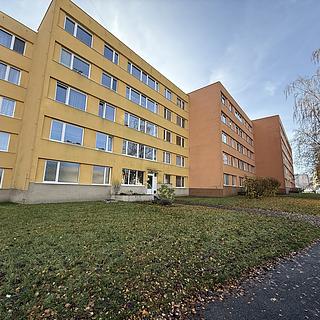 Pronájem bytu 3+kk 70 m² Kladno