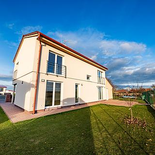 Prodej rodinného domu 131 m² Smečno, Za Školou