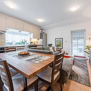 Prodej bytu 3+kk 54 m² Tuchoměřice, U Hřiště