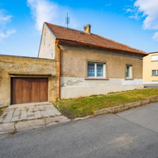 Prodej rodinného domu 190 m² Kladno Švermov, 28. října