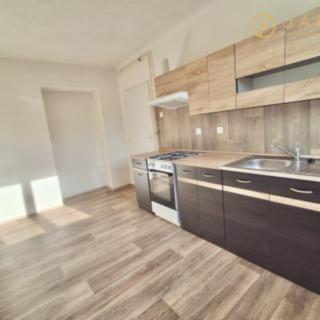 Pronájem bytu 2+1 57 m² Most