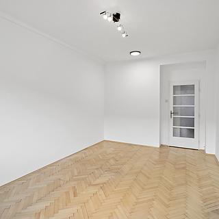 Pronájem bytu 3+1 71 m² Praha Košíře, Vrchlického