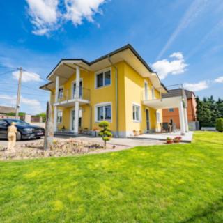 Prodej rodinného domu 315 m² Dalovice