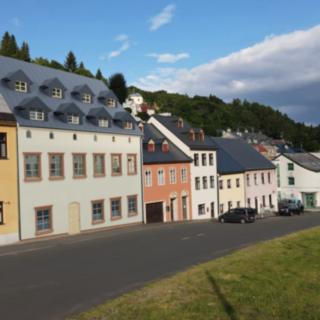 Prodej bytu 2+kk 38 m² Jáchymov, náměstí Republiky