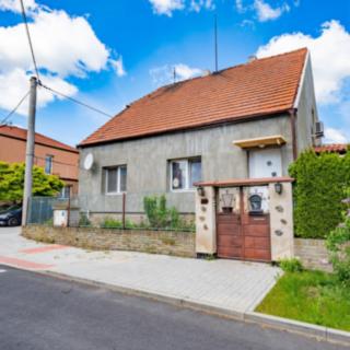 Prodej rodinného domu 170 m² Kamenné Žehrovice, K Cihelně