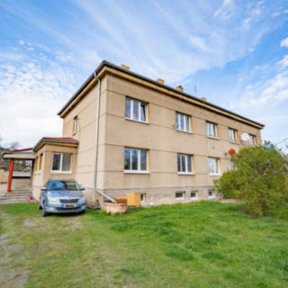 Pronájem bytu 3+1 80 m² Libušín