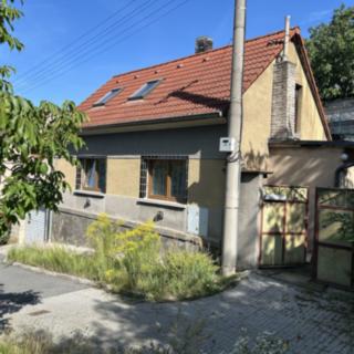 Prodej rodinného domu 81 m² Knovíz