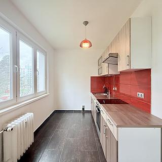 Pronájem bytu 2+kk 52 m&sup2; Kladno