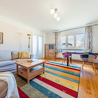 Prodej bytu 2+1 77 m² Ostrov, Klicperova