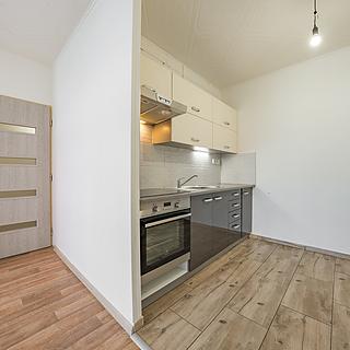 Pronájem bytu 2+kk 42 m² Kladno