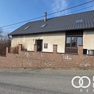 Pronájem rodinného domu 100 m&sup2; Valašské Meziříčí