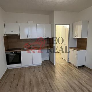 Pronájem bytu 1+1 36 m² Děčín
