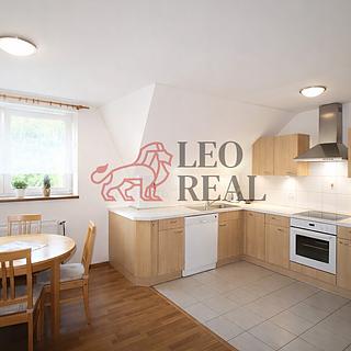 Pronájem bytu 3+kk 53 m² Oslavany