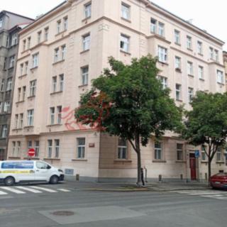 Pronájem skladu 3 m² Praha Žižkov, Kubelíkova