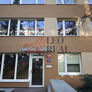 Pronájem bytu 1+kk, garsoniery 33 m&sup2; Praha