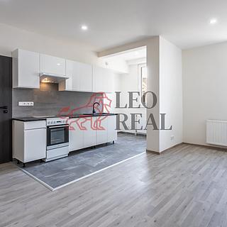 Prodej bytu 2+kk 43 m² Kladno Kročehlavy, Kročehlavská