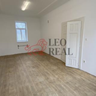 Pronájem kanceláře 80 m² Humpolec Brunka