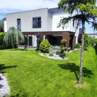 Prodej rodinného domu 124 m² Veleň
