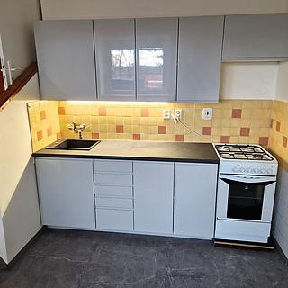 Pronájem bytu 3+1 81 m² Liberec I-Staré Město, Durychova