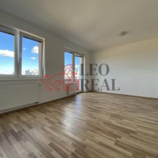 Pronájem bytu 1+kk, garsoniery 36 m² Praha