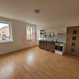 Pronájem bytu 2+kk 62 m&sup2; Nový Bor