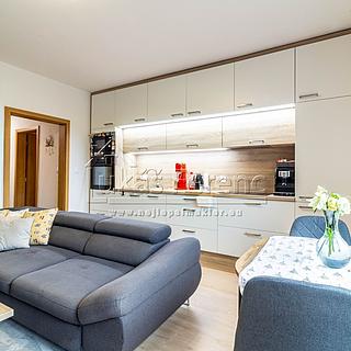 Pronájem bytu 2+kk 52 m² Hostivice, Pšeničná