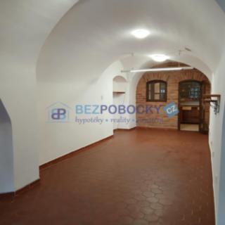 Pronájem obchodu 45 m² Přibyslav, Bechyňovo náměstí