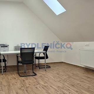 Pronájem kanceláře 38 m² České Budějovice 1, nám. Přemysla Otakara II.