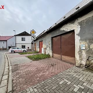 Prodej garáže 38 m² Šternberk