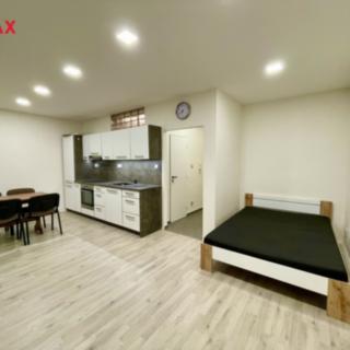 Pronájem bytu 1+kk a garsoniéry 36 m² Olomouc Neředín, Norská