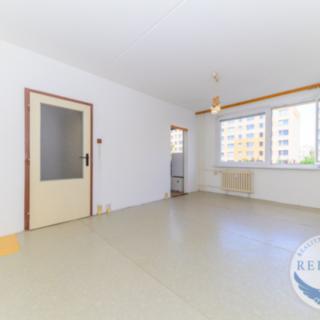 Prodej bytu 1+kk a garsoniéry 33 m² Praha Chodov, Benkova