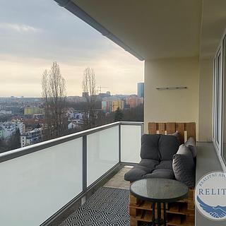 Pronájem bytu 3+kk 89 m² Praha Michle, Družstevní ochoz