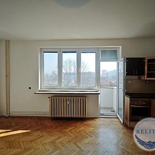 Pronájem bytu 2+kk 59 m² Praha Holešovice, U elektrárny