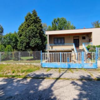Prodej rodinného domu 154 m² Chrášťany