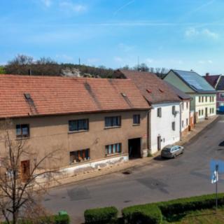 Prodej rodinného domu 280 m² Hoštka, Hřbitovní