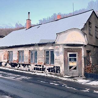 Prodej rodinného domu 210 m&sup2; Oskava