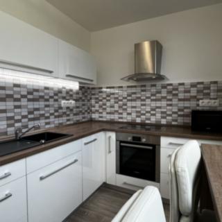 Pronájem bytu 2+1 60 m² Opava Předměstí, Krnovská
