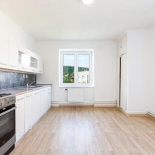 Prodej bytu 3+1 77 m² Hradec nad Moravicí