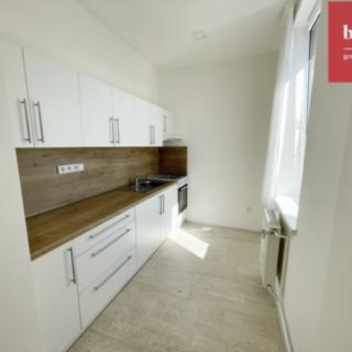 Pronájem bytu 2+1 50 m² Opava