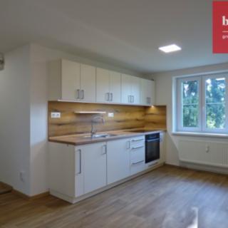 Pronájem bytu 2+1 45 m² Opava Předměstí, Na Dolním poli