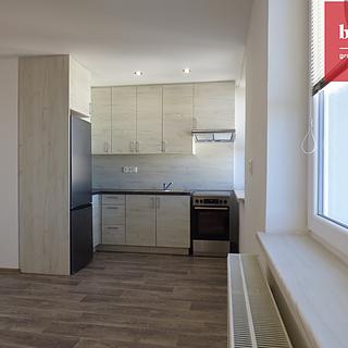 Pronájem bytu 2+kk 47 m² Opava Město, náměstí Osvoboditelů