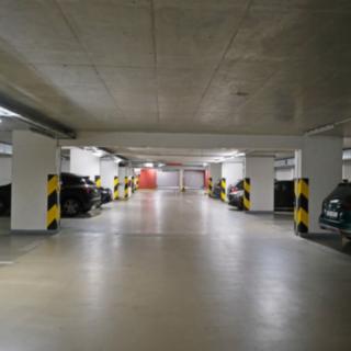 Pronájem parkovacího místa 14 m² Praha Vysočany, Podkovářská